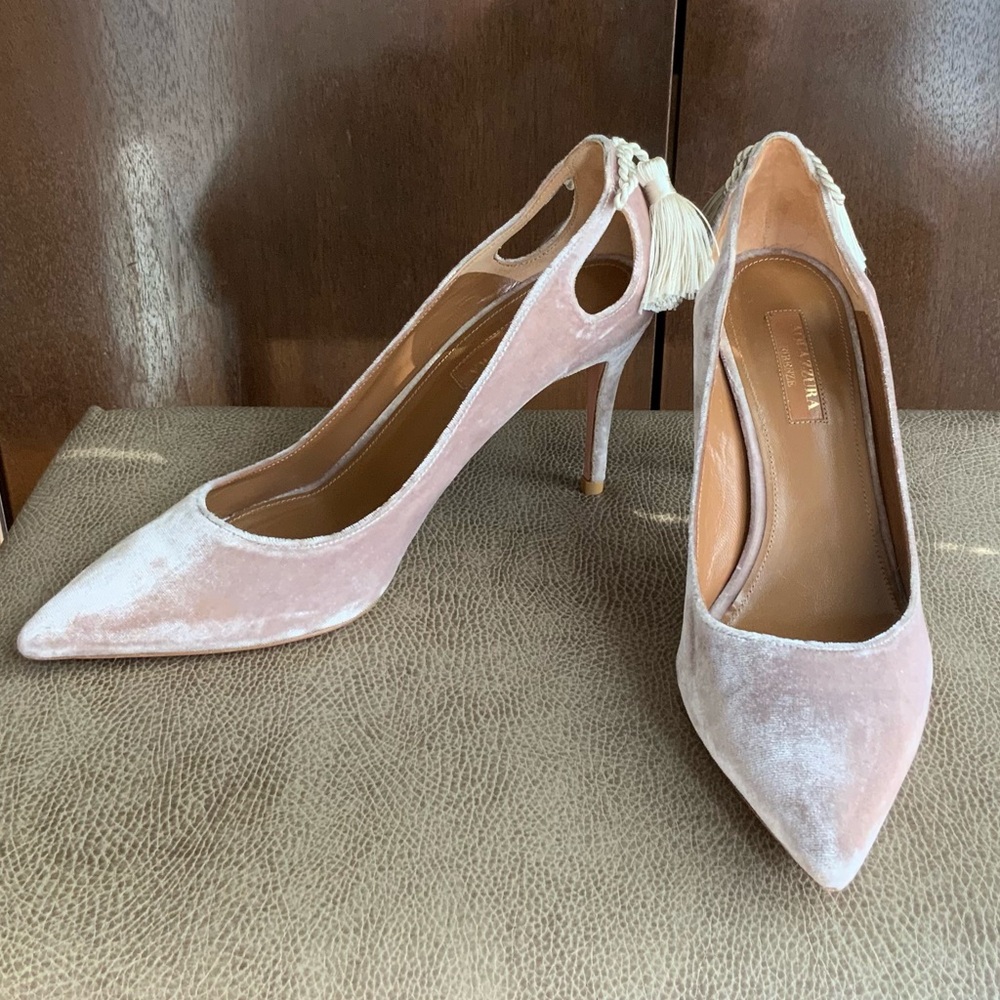 AQUAZZURA Velvet Forever Marilyn 105 Pumps
